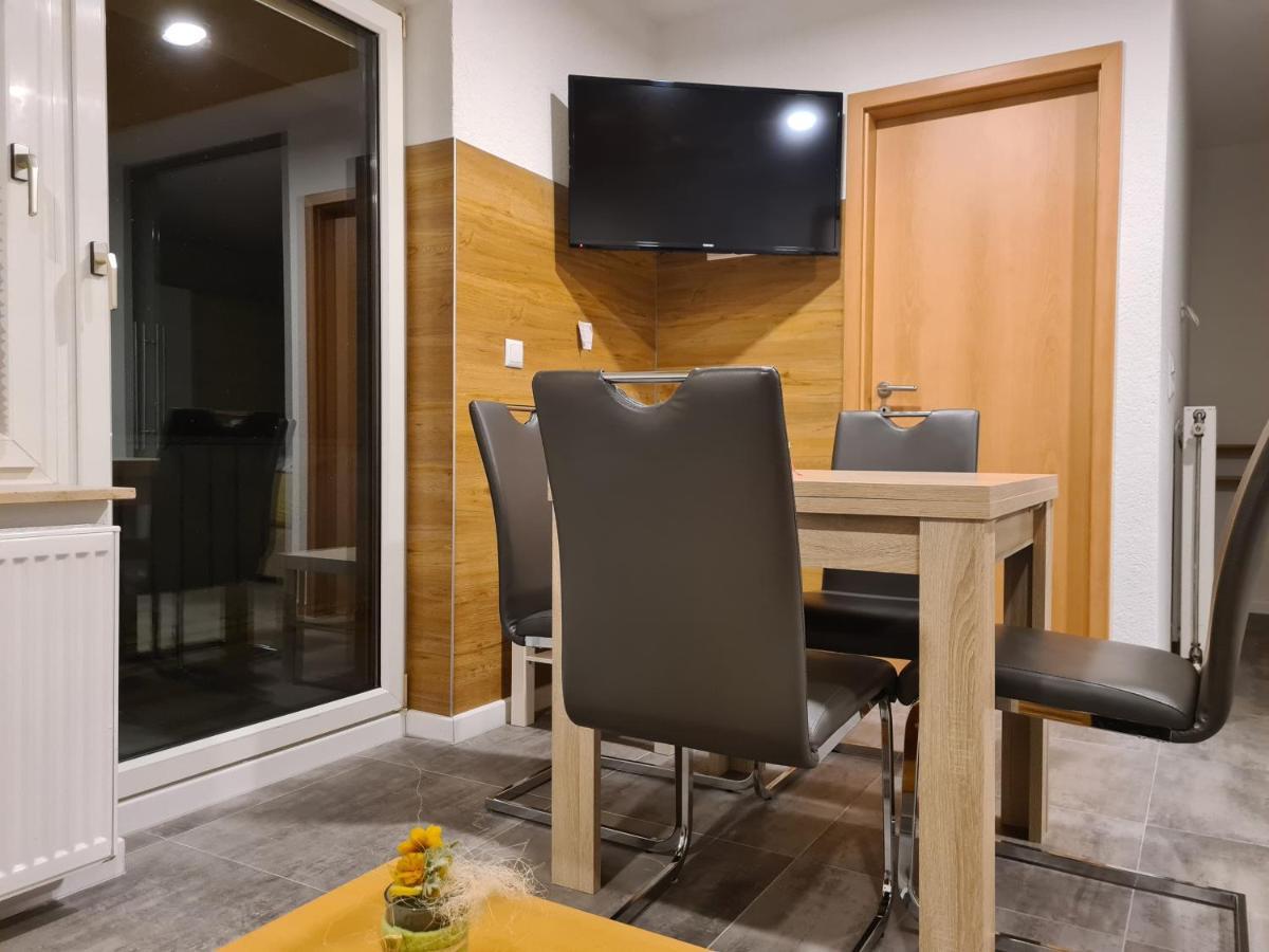 Schechingen Exklusive Moderne 2 Zi. Wohnung In Ruhiger Lage מראה חיצוני תמונה