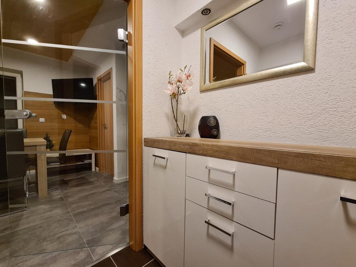 Schechingen Exklusive Moderne 2 Zi. Wohnung In Ruhiger Lage מראה חיצוני תמונה