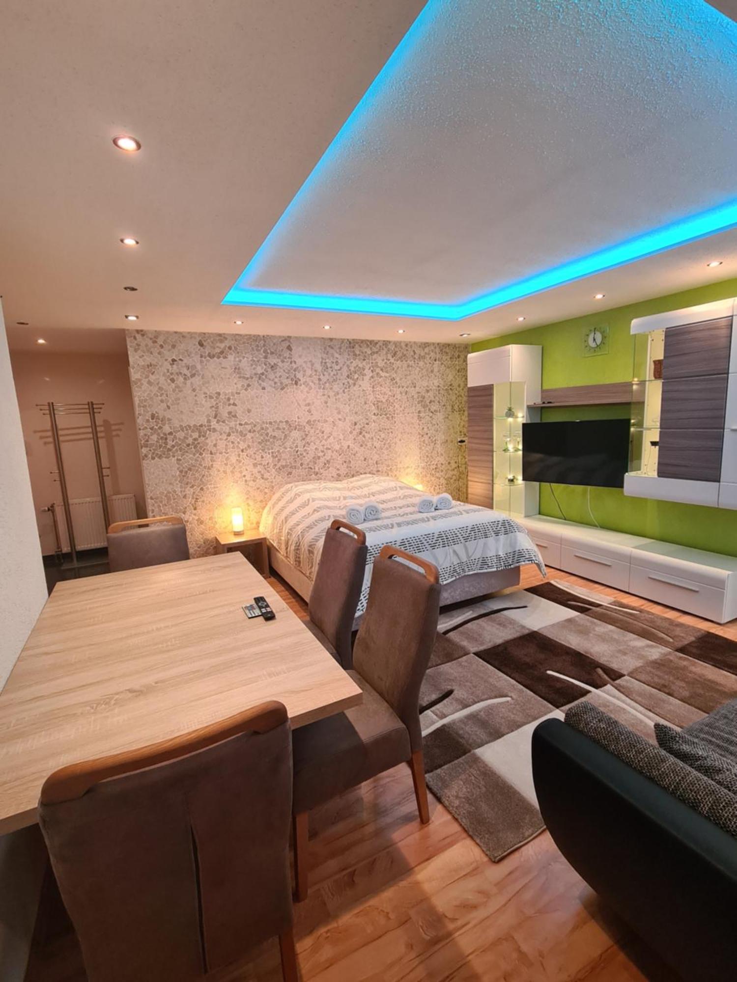 Schechingen Exklusive Moderne 2 Zi. Wohnung In Ruhiger Lage מראה חיצוני תמונה