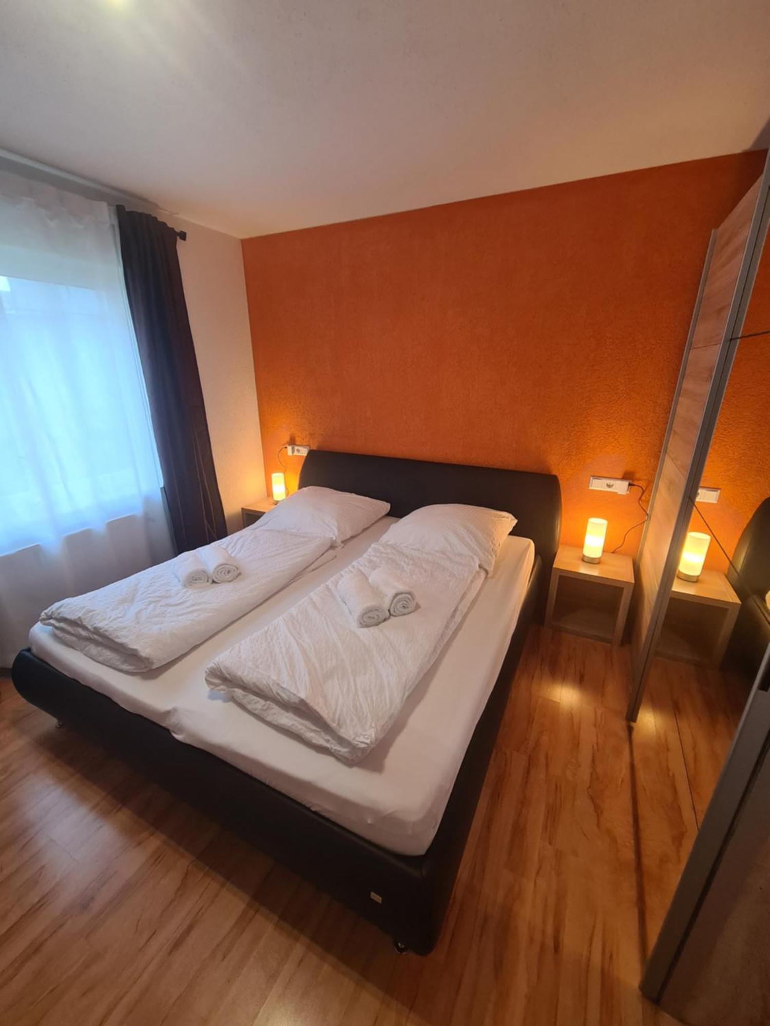 Schechingen Exklusive Moderne 2 Zi. Wohnung In Ruhiger Lage מראה חיצוני תמונה