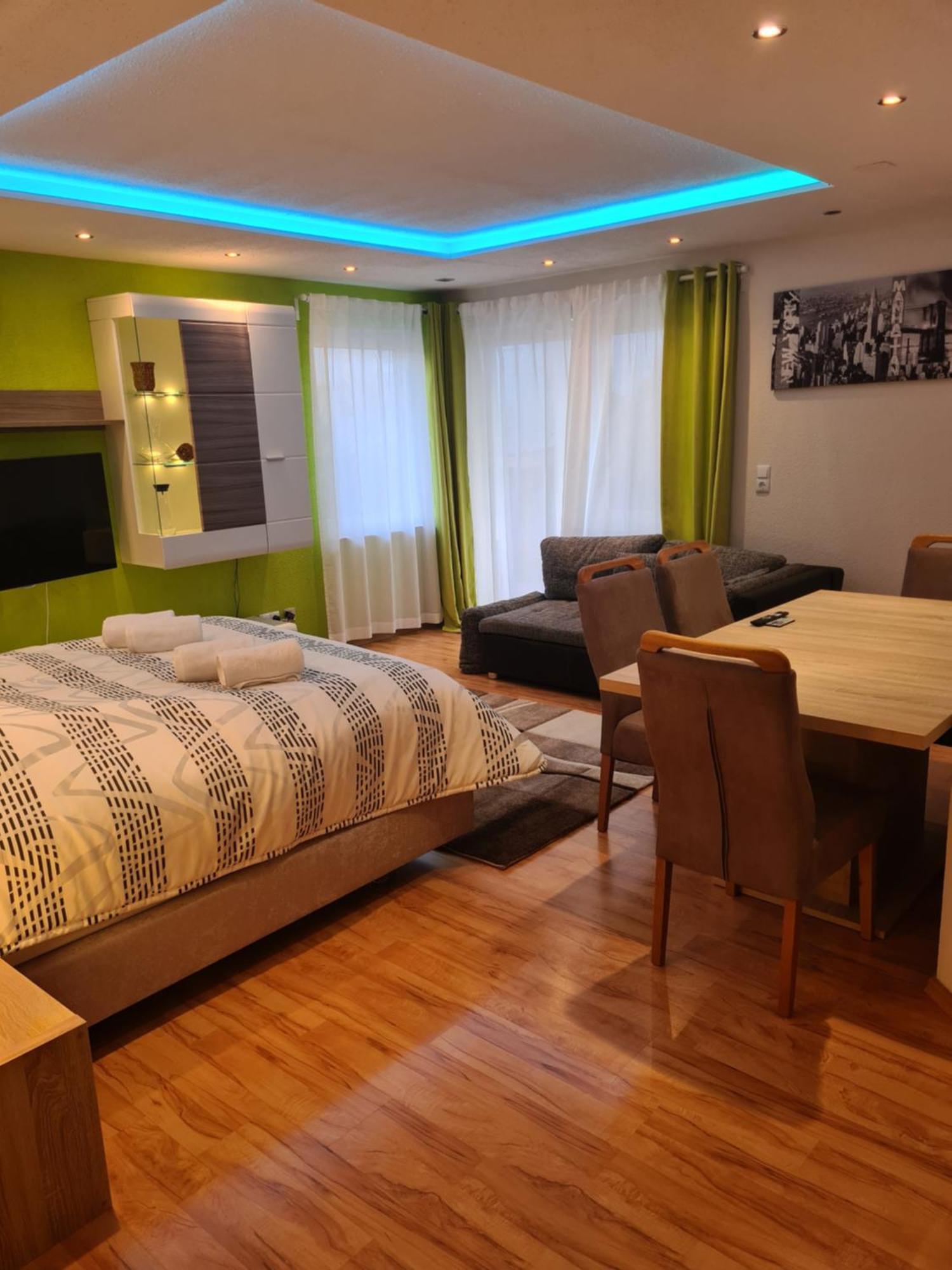 Schechingen Exklusive Moderne 2 Zi. Wohnung In Ruhiger Lage מראה חיצוני תמונה